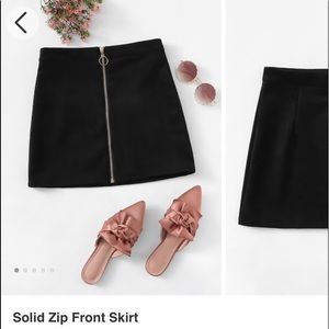 solid zip front skirt